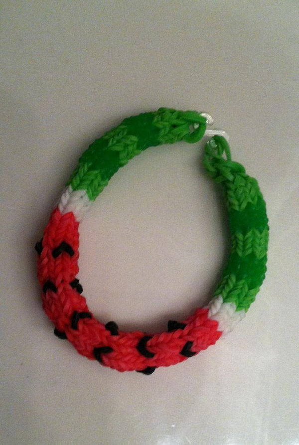 20 Cool DIY Rainbow Loom Bracelets For Kids Hative