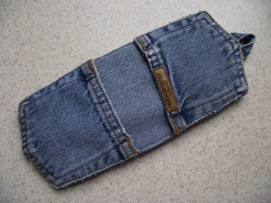 FREE DENIM POT HOLDER Denim Denim Ideas Denim Scraps