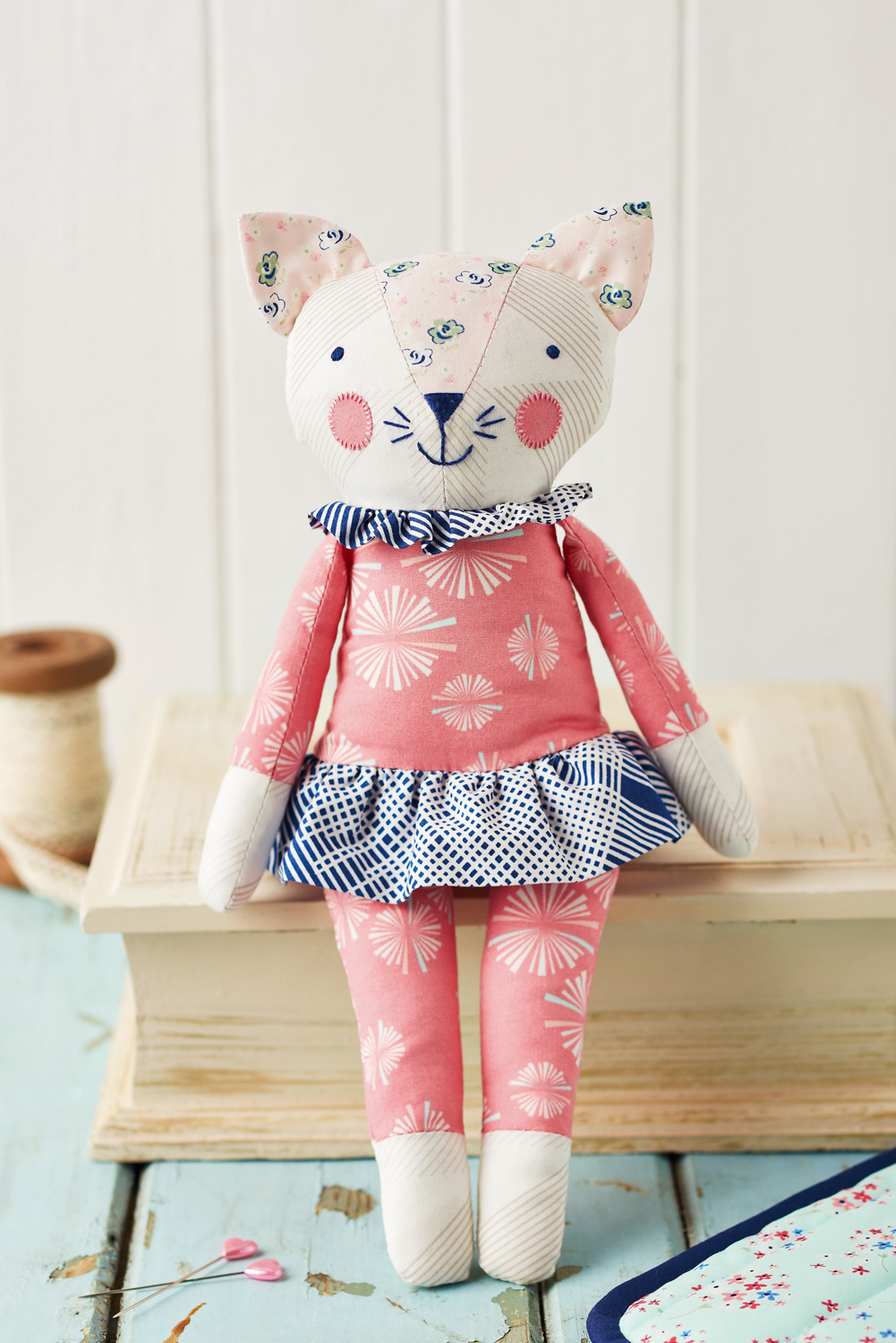 Sleepy Kitty Free Sewing Patterns Sew Magazine